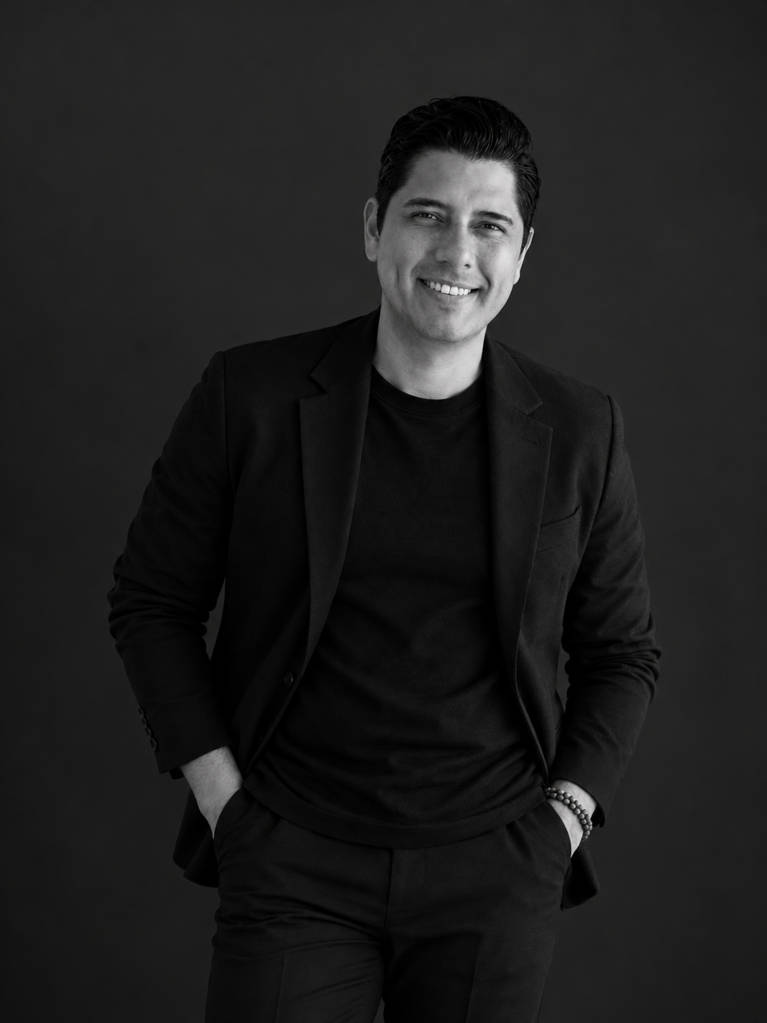 Roberto Martín Avilés · MKD Studio